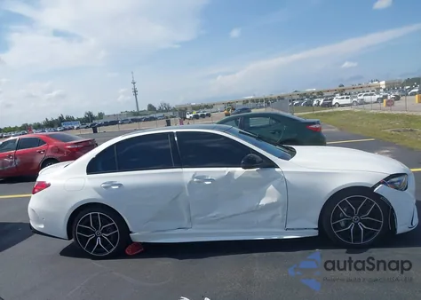 2024 Mercedes-Benz C 300 из США, поврежденный, VIN W1KAF4GB8RR226660
